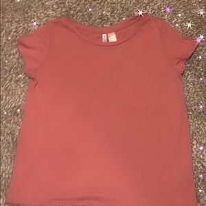 ✨soft rose colored tee✨